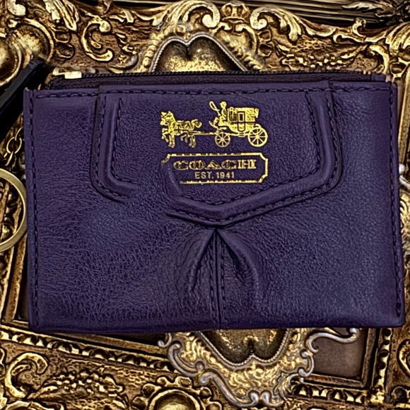 COACH • Brilliant Purple Card Case Key Holder Keychain Cash - Picture 3 of 3